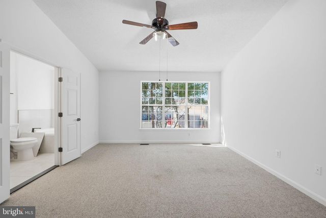 10 COTTAGE FIELD CT, Germantown, MD 20874