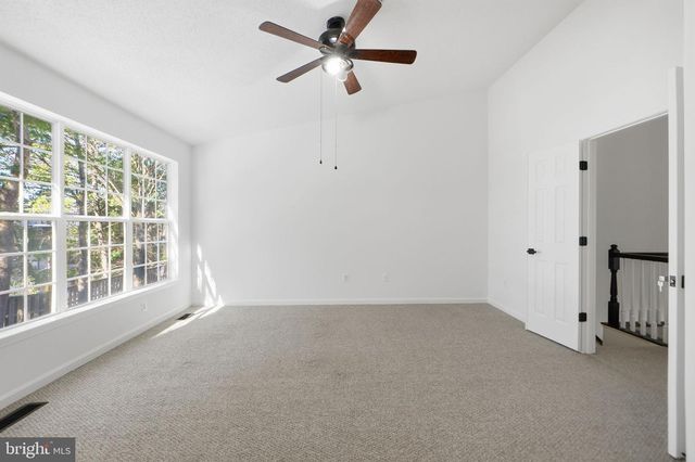 10 COTTAGE FIELD CT, Germantown, MD 20874