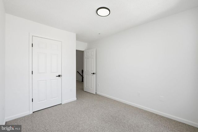 10 COTTAGE FIELD CT, Germantown, MD 20874