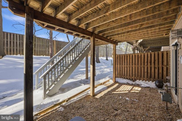 10 COTTAGE FIELD CT, Germantown, MD 20874