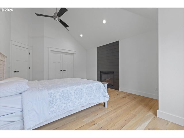 31373 Sw CHIA Loop, Wilsonville, OR 97070