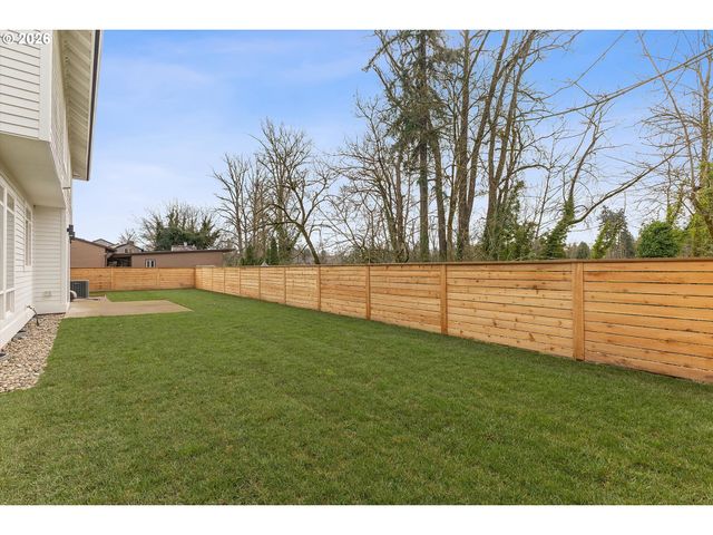 31373 Sw CHIA Loop, Wilsonville, OR 97070