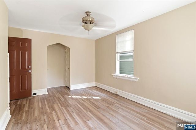 471 Burnside Street, Orange, NJ 07050