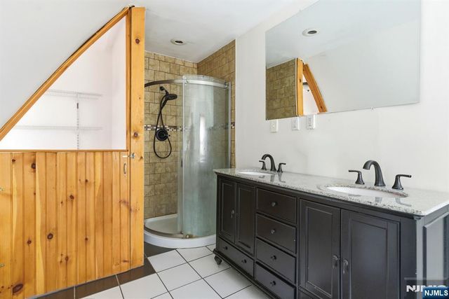 471 Burnside Street, Orange, NJ 07050