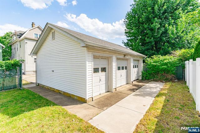 471 Burnside Street, Orange, NJ 07050