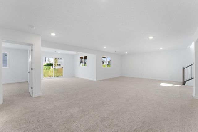 20032 Gaines Court, Lakeville, MN 55044