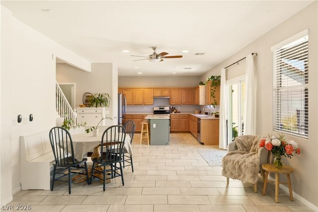 5016 Stone Bay Avenue, Las Vegas, NV 89131
