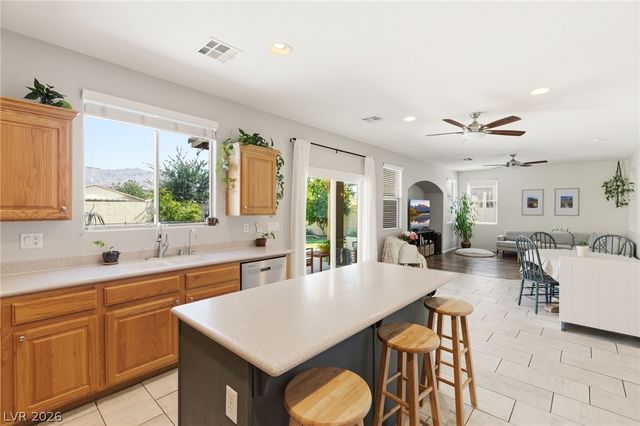 5016 Stone Bay Avenue, Las Vegas, NV 89131