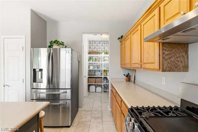 5016 Stone Bay Avenue, Las Vegas, NV 89131