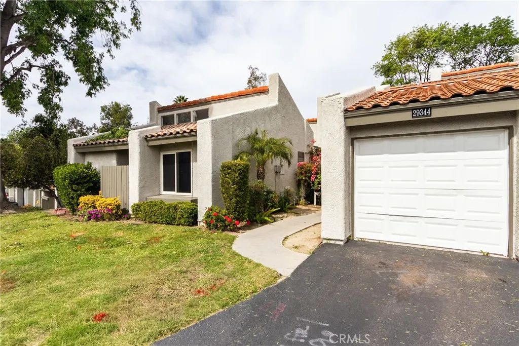 29344 Via Frontera, Murrieta, CA 92563