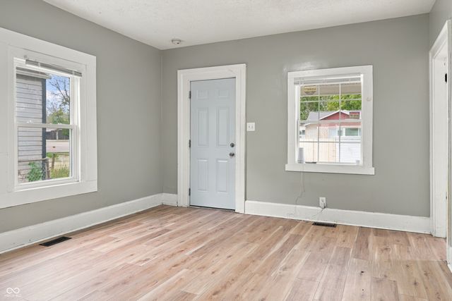 3829 E 31st Street, Indianapolis, IN 46218