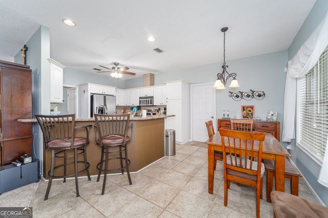 674 Forest Hills Drive, Douglas, GA 31535