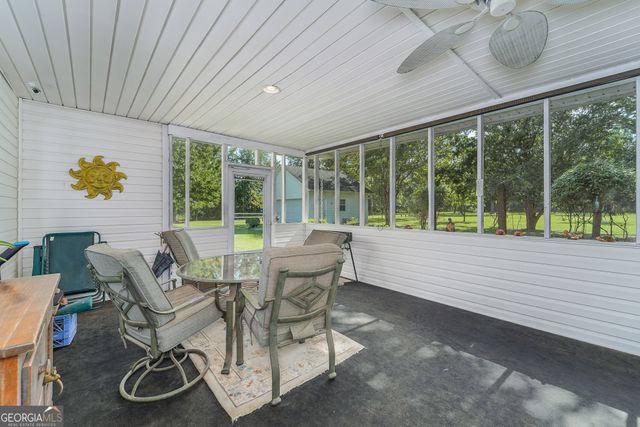 674 Forest Hills Drive, Douglas, GA 31535