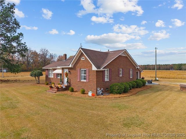 1752 Lee Johnson Drive, Dunn, NC 28334