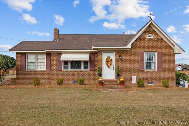 1752 Lee Johnson Drive, Dunn, NC 28334