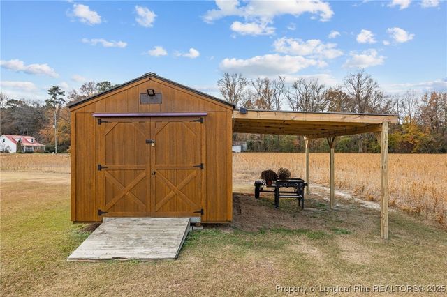 1752 Lee Johnson Drive, Dunn, NC 28334