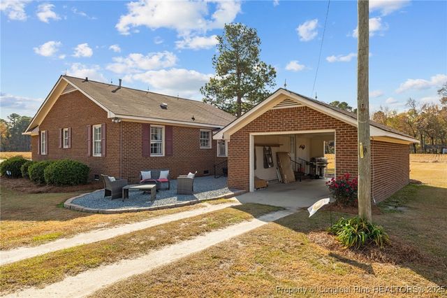 1752 Lee Johnson Drive, Dunn, NC 28334