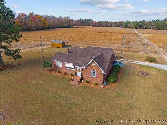 1752 Lee Johnson Drive, Dunn, NC 28334