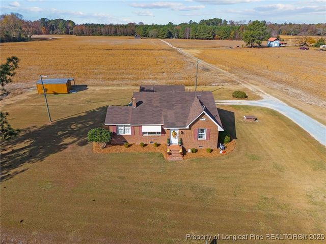 1752 Lee Johnson Drive, Dunn, NC 28334