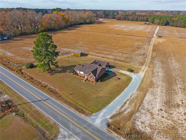 1752 Lee Johnson Drive, Dunn, NC 28334