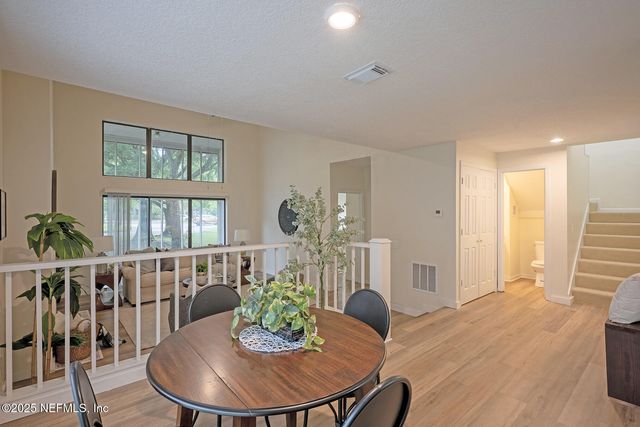 1901 WOOD HILL Place 1901, Jacksonville, FL 32256