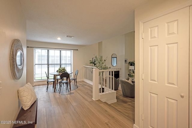 1901 WOOD HILL Place 1901, Jacksonville, FL 32256