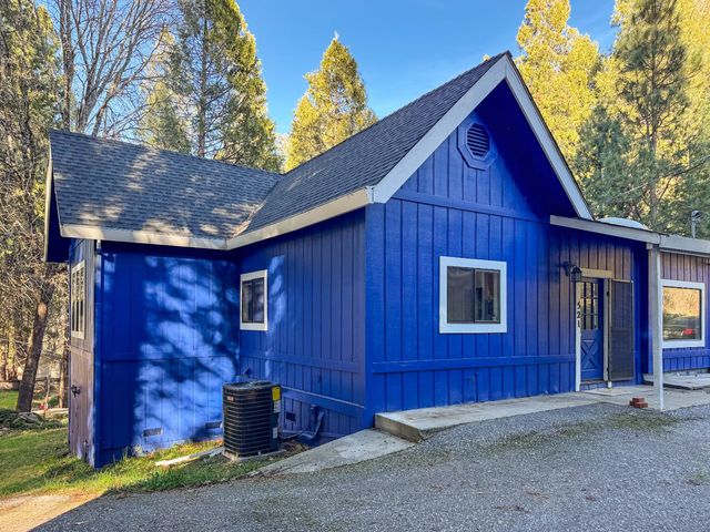 521 Silva Ave, Nevada City, CA 95959