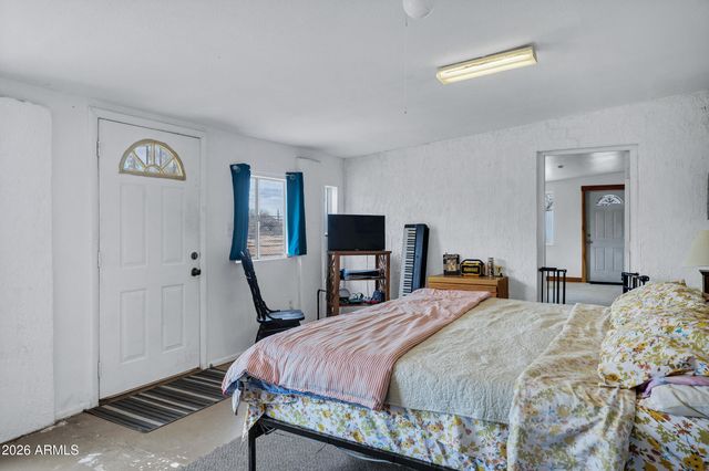 6618 N EVANS Road, Coolidge, AZ 85128