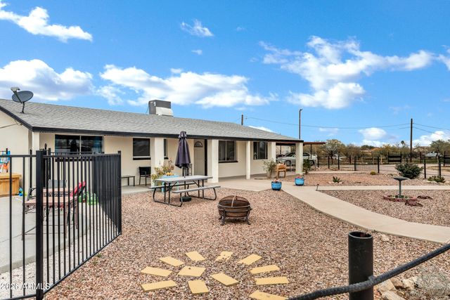 6618 N EVANS Road, Coolidge, AZ 85128