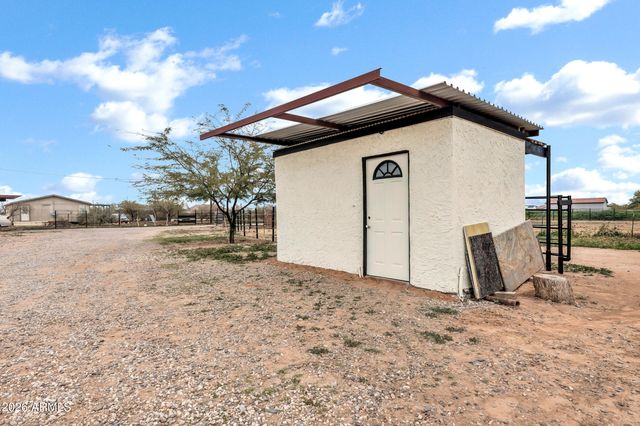 6618 N EVANS Road, Coolidge, AZ 85128