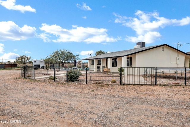 6618 N EVANS Road, Coolidge, AZ 85128
