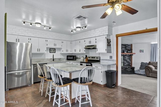 6618 N EVANS Road, Coolidge, AZ 85128