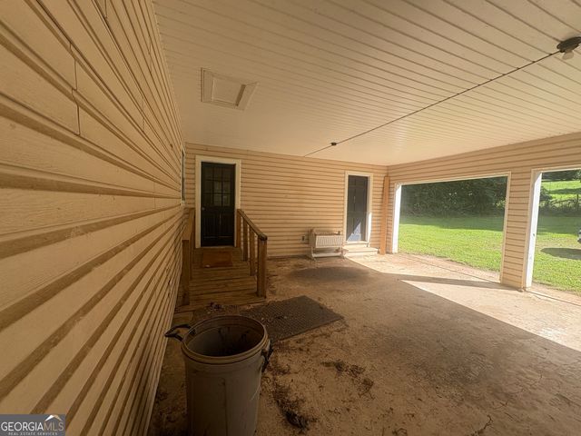 6090 Murphy Highway, Mineral Bluff, GA 30559