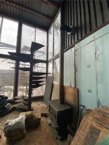 2092 John Street, Forward Twp, PA 15063