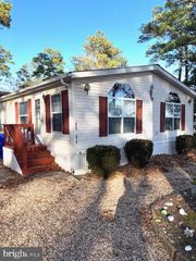 35041 NORTH DR, Lewes, DE 19958