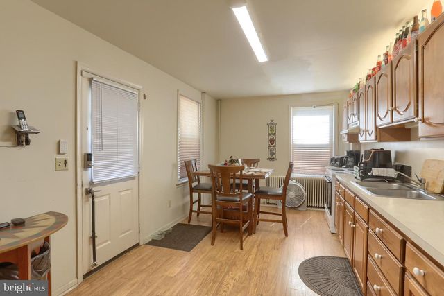 24 S 10TH ST, Lebanon, PA 17042
