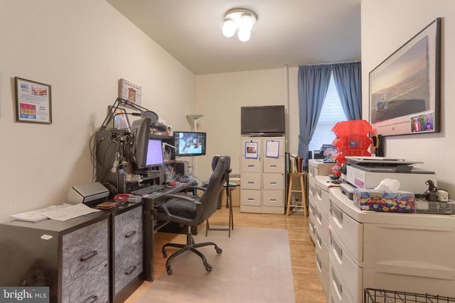 24 S 10TH ST, Lebanon, PA 17042