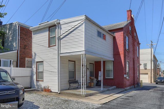 24 S 10TH ST, Lebanon, PA 17042