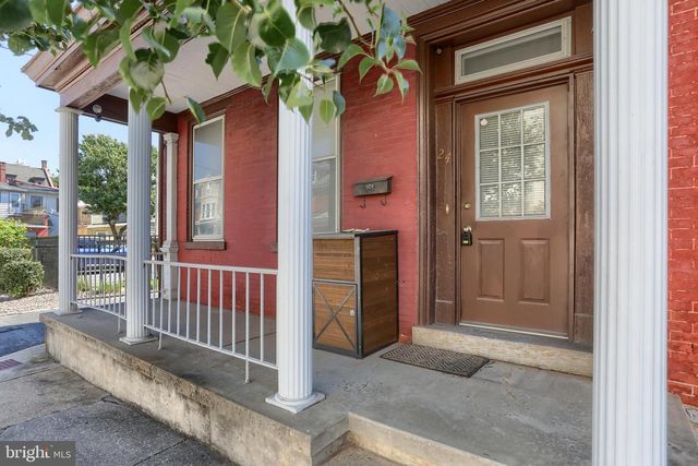24 S 10TH ST, Lebanon, PA 17042