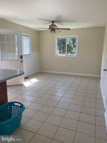 209 WALNUT ST, Boothwyn, PA 19061