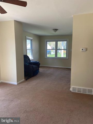 209 WALNUT ST, Boothwyn, PA 19061