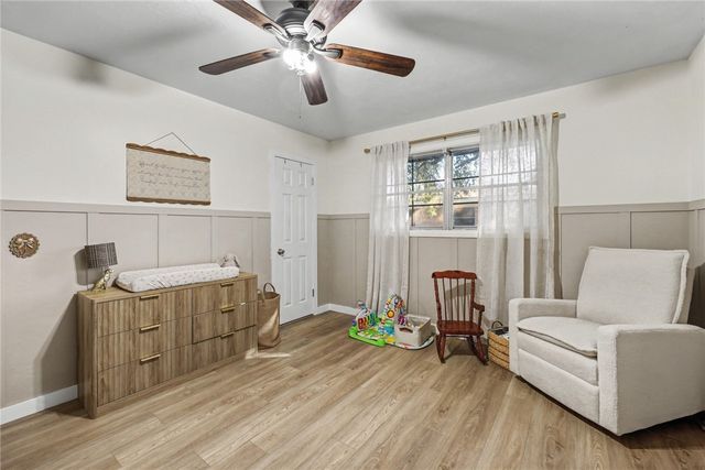 708 E Main St, Sinton, TX 78387