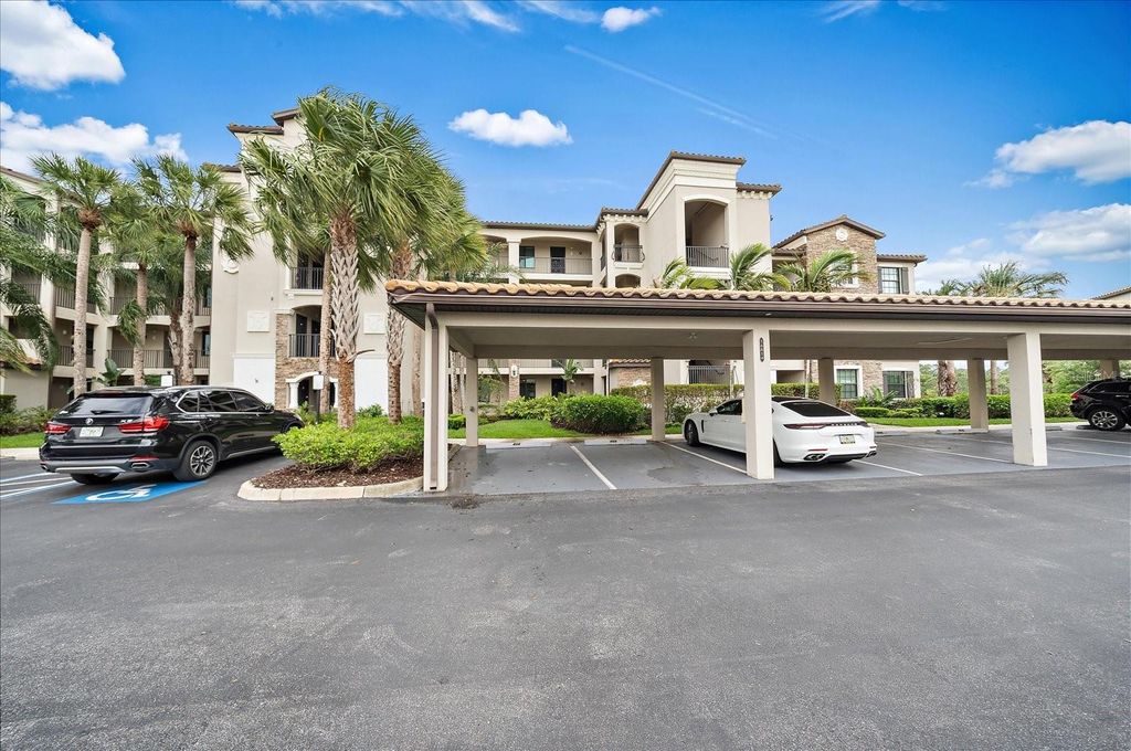 Image 27 of property listing at 16814 VARDON TERRACE 106, Bradenton, FL 34211