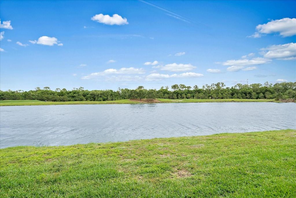 Image 28 of property listing at 16814 VARDON TERRACE 106, Bradenton, FL 34211