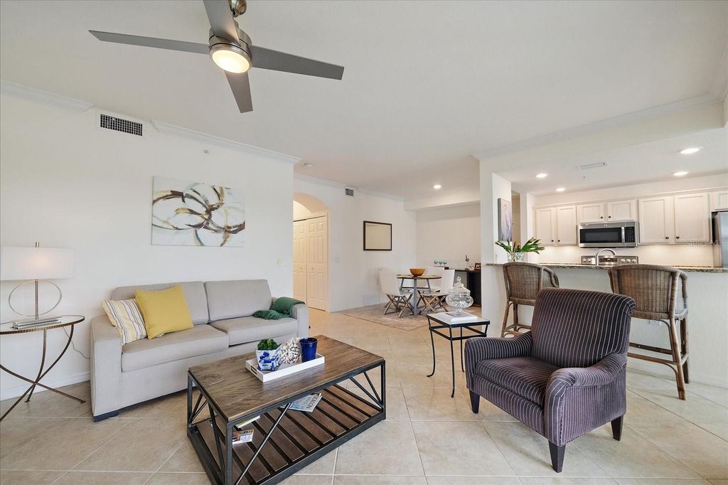 Image 8 of property listing at 16814 VARDON TERRACE 106, Bradenton, FL 34211