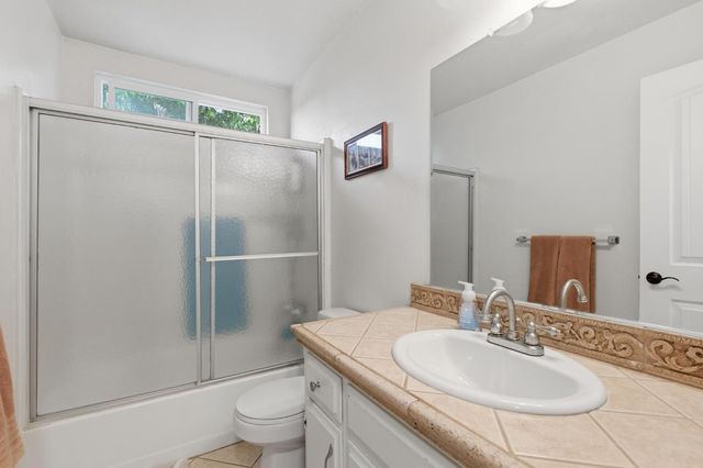 1520 El Cerrito Ct, Yuba City, CA 95993