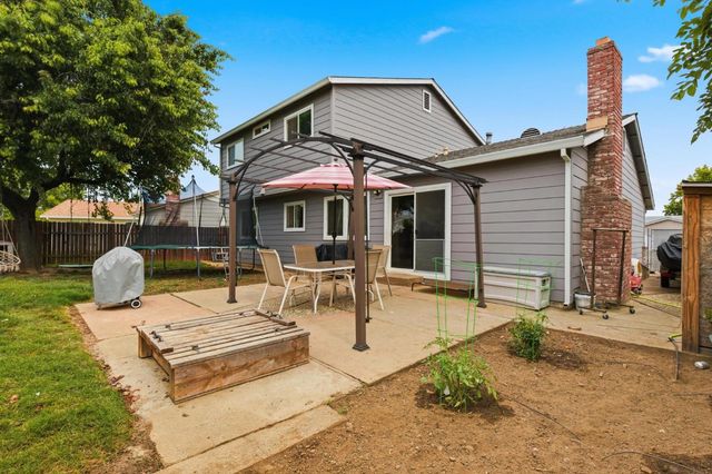 1520 El Cerrito Ct, Yuba City, CA 95993