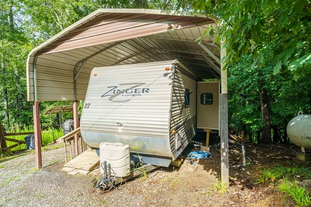 27 7th Street, Ellijay, GA 30540