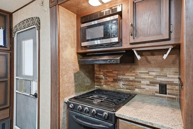 27 7th Street, Ellijay, GA 30540