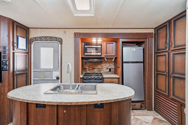 27 7th Street, Ellijay, GA 30540